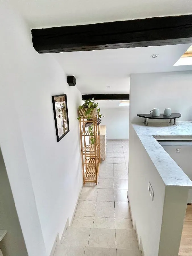 La Casina Verde - Appartamento Mansardato ليفورنو إيطاليا