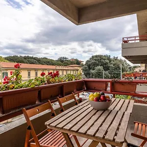  Appartamento Museo Fattori Roomy With Balcony!